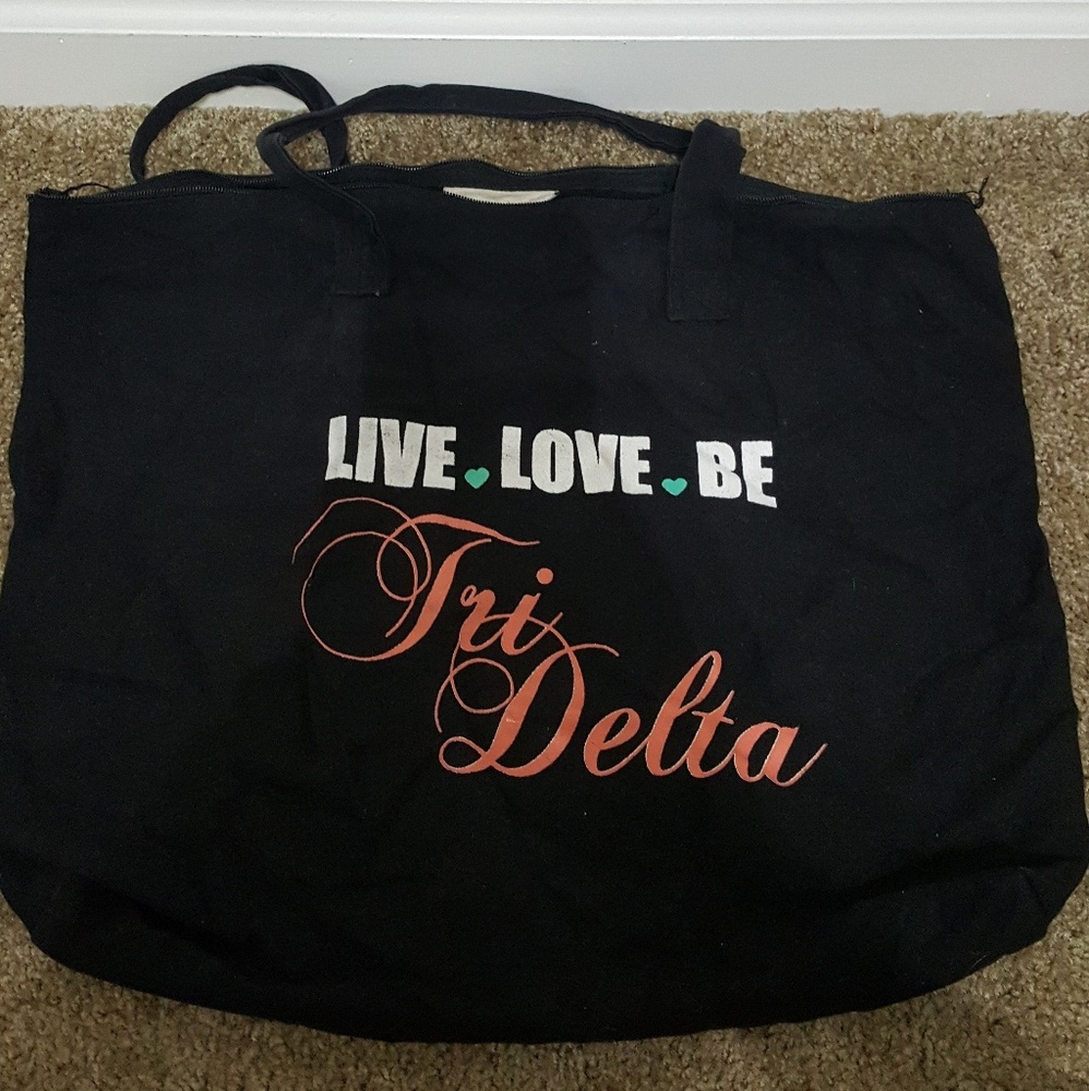 Tri Delta tote